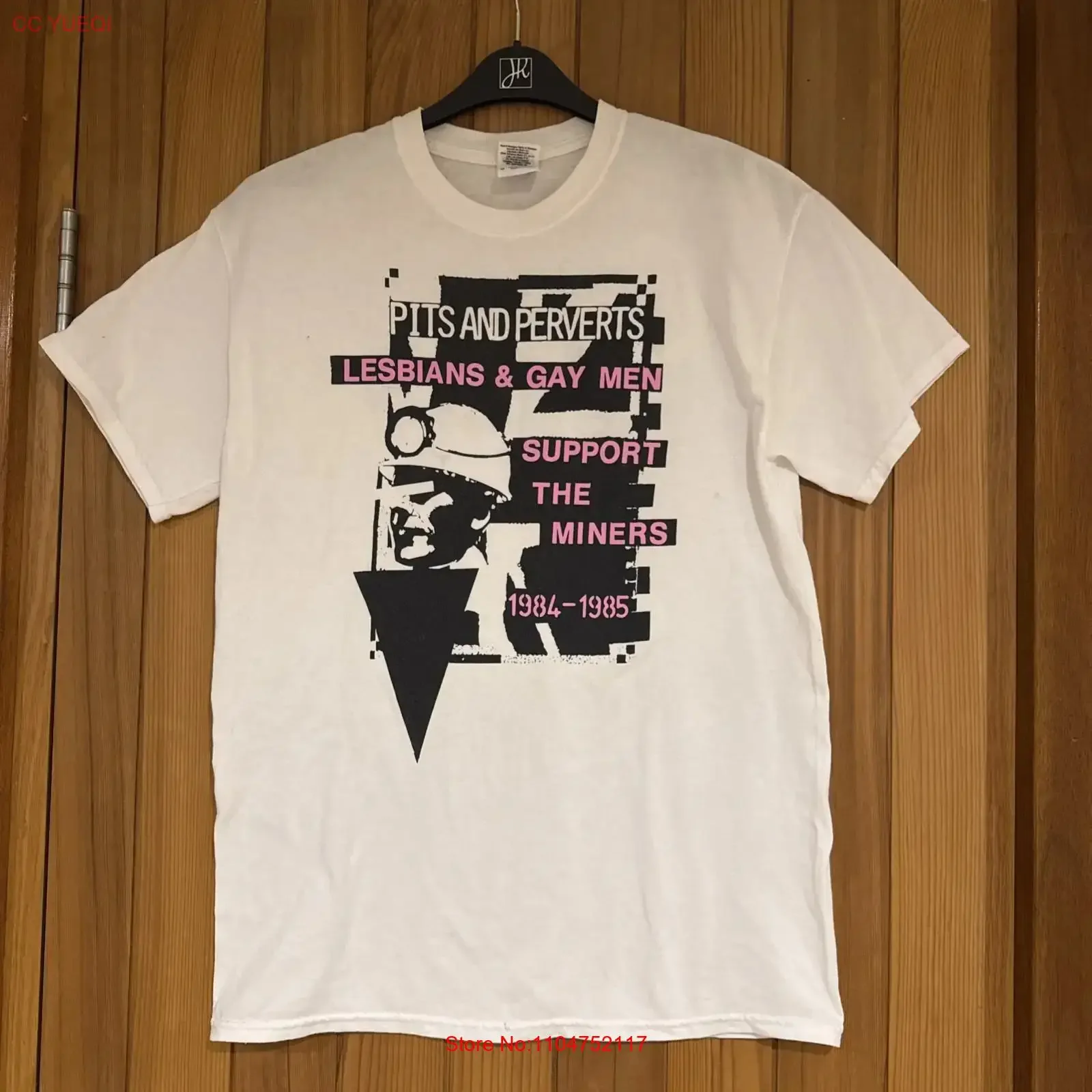 AUTHENTIC MOVIE MEMORABILIA PRIDE T SHIRT 1984 MINERS STRIKE GAY Size M vintage Washed Casual Soft Top For Everyday Wear Unisex