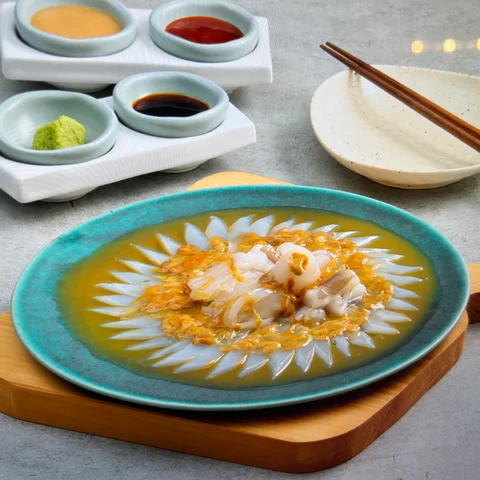 바로 잡아먹던 그 맛! 급냉 꽃 무늬오징어회 100g