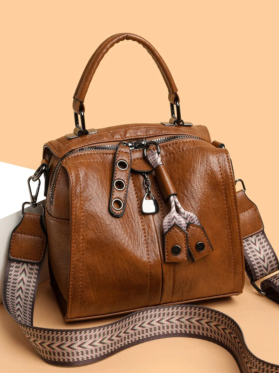 

Auxiliary bag Gym bags European and American women's bags, shoulder bags, crossbody bags, fashionable handbags