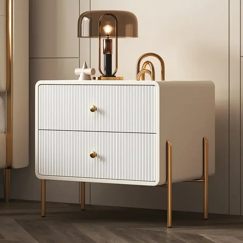 Quality Delicacy Bedside Table Unique Elegant Trendy Beauty Nightstand Table Simple Luxury Mesitas De Noche Bedroom Furniture