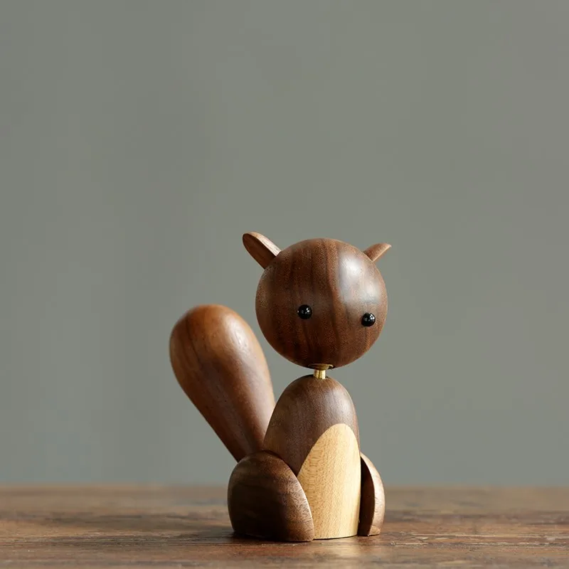 

Home Decor Scandinavian Danish walnut solid wood home small ornament, large tail wooden small squirrel crafts gifts wooden gifts