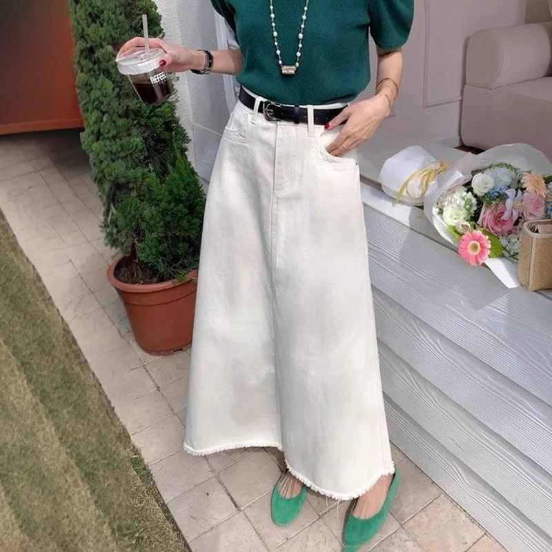 

Women Autumn Vintage Rough Edge Denim Skirts Korean Casual All Match Loose White Skirt Lady Elegant High Waist A-Line Long Skirt