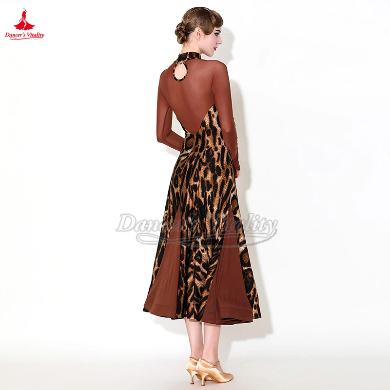 فساتين احترافية لقاعة الرقص بأكمام طويلة وطبعة الفهد البري للنساء البالغات ملابس ممارسة الفالس فوكستروت التانغو Quickstep