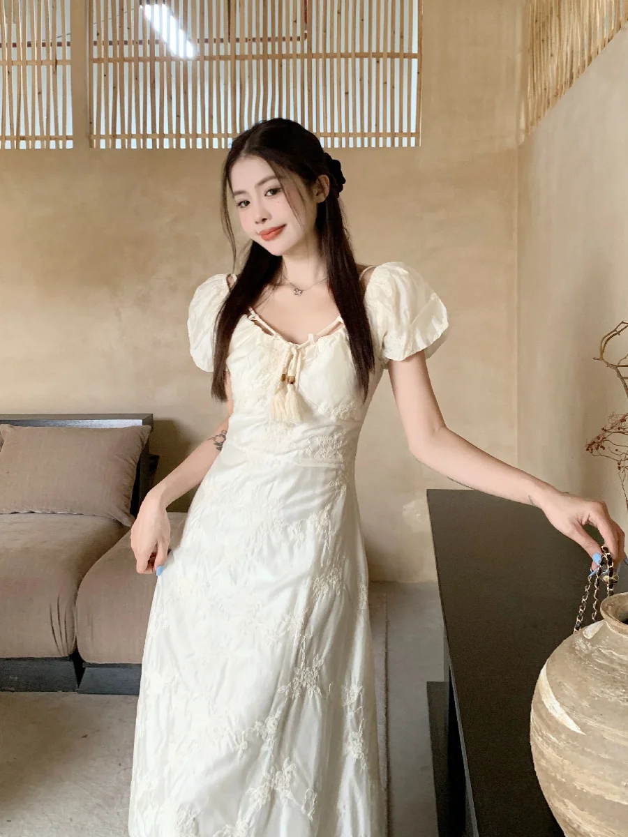 

Женское платье больших размеров с коротким рукавом, вышивкой, бахромой и поясом, приталенное, с завышенной талией, А-силуэт, миди, в корейском стиле, для повседневной носки