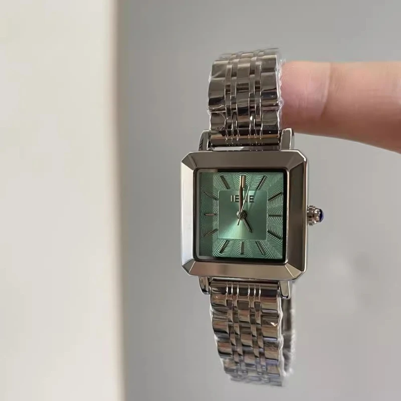 Classic Trend Ladies Watch Elegant Simple Fresh Mint Green 2025 Waterproof Quartz Watch Birthday Gift