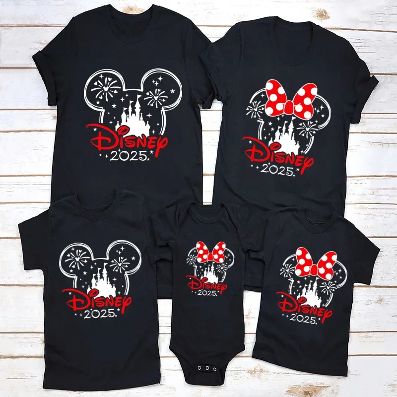 2025 Family Trip Mickey Minnie Patches for DIY Clothes Disney Balloon Family Heat Transfer Stickers Iron on For Women Appliqued