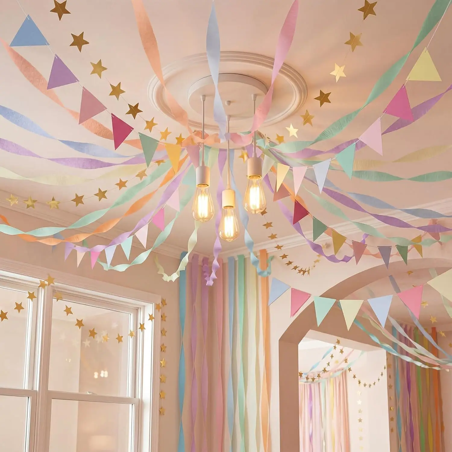 #15 Low Cost Cocktail Decorations That Work