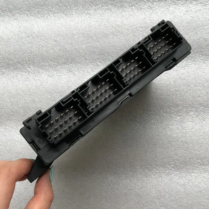 OE Specification VECU Vehicle Control Unit 3600010-C0111 Fit Dongfeng Kinland Heavy Truck ECU Module