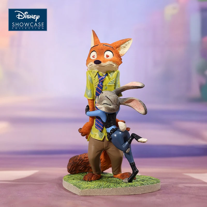Genine Disney Enesco Zootopia Judy y Nick abrazo ornamento figura de acción Nick Fox conejo Judy regalo de cumpleaños creativo escritorio