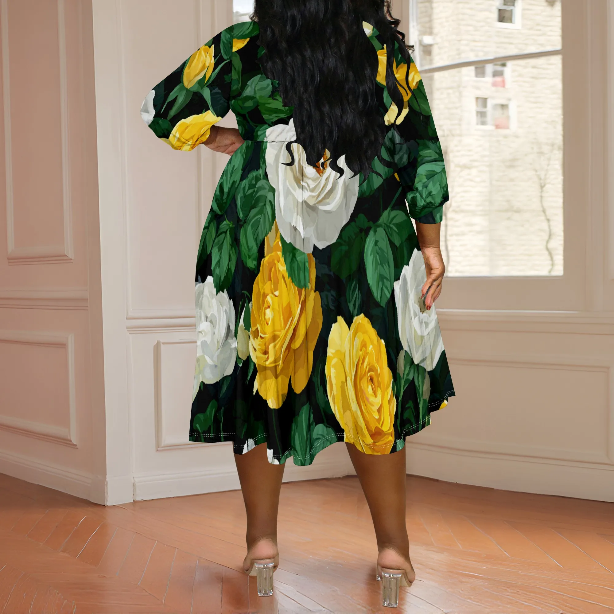 Рисунок 3 - Элегантное платье миди с цветочным принтом