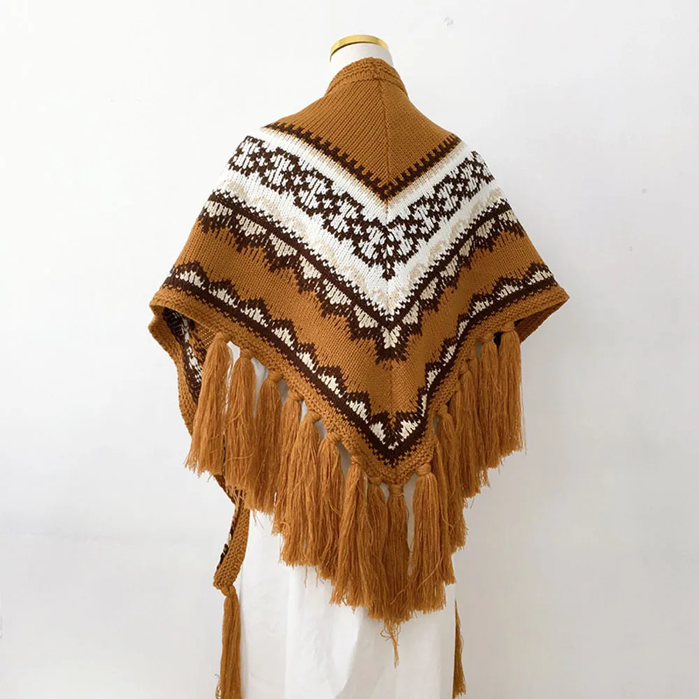 ฤดูใบไม้ร่วงสไตล์ชาติพันธุ์ Poncho สําหรับผู้หญิง Bohemian Braid Cape สําหรับผู้หญิงชายหาดถ่ายภาพผ้าคลุมไหล่สุภาพสตรี Elegant Cloak