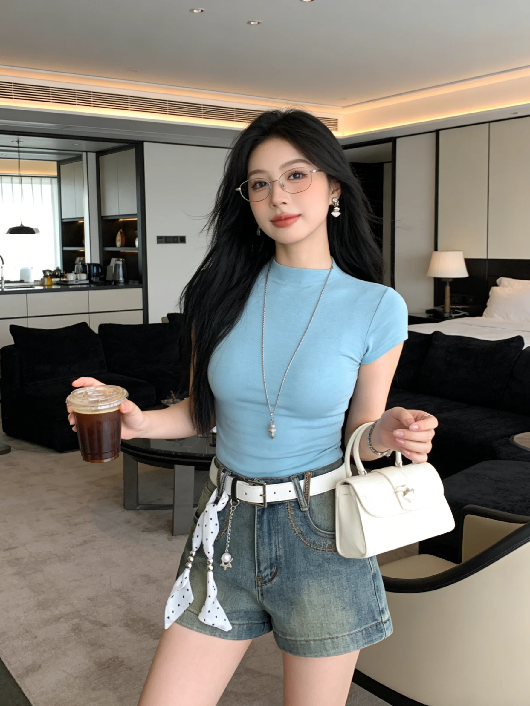 

Retro Washed Light Denim High Waist Slimming Shorts Korean Style Elastic Bandanna Shorts Women's Summer Fashion Trendy Hot Pants