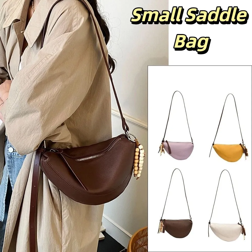 

Portable Vintage PU Dumpling Bag Retro Casual Half Moon Bag with Pendant Solid Color Small Saddle Bag Outdoor