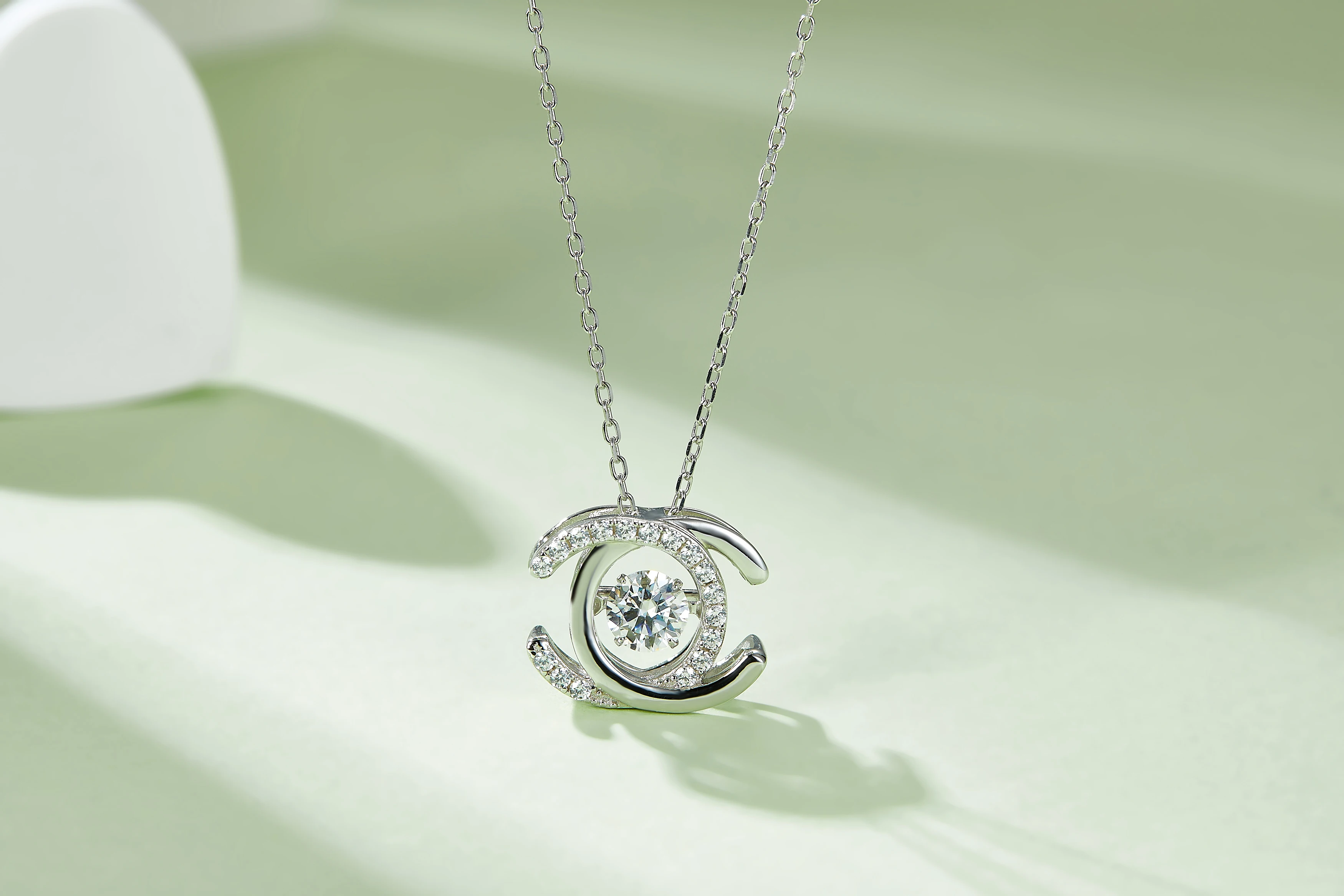 

Ожерелье с подвеской из муассанита, высокое качество, классическая цепочка из стерлингового серебра 925 пробы 0,5 карата для женщин