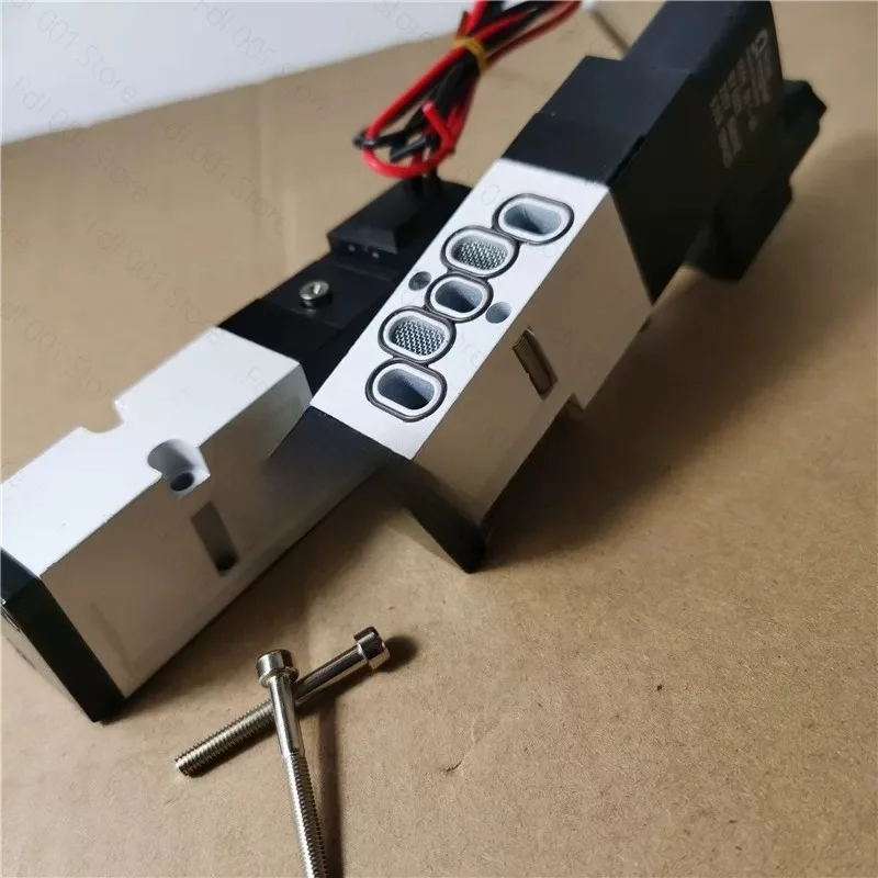 Solenoid valve SIE311-IP-SD2-D4 hot runner SIE311-1P-SD2-A2 AC220V DC24V