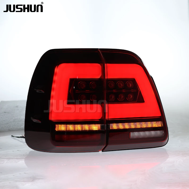 Modified Taillight Set For Toyota Land Cruiser LC100 02-07 Multi-function Brake Turn Reverse Tail Light Modification Accessories