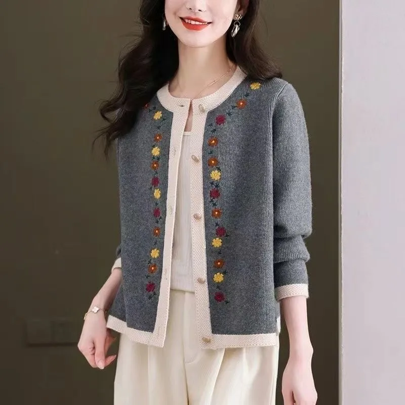 Cardigan brodé pour femmes, pull décontracté, col rond, manches longues, court, tricoté, sauvage, doux, nouvelle collection printemps automne
