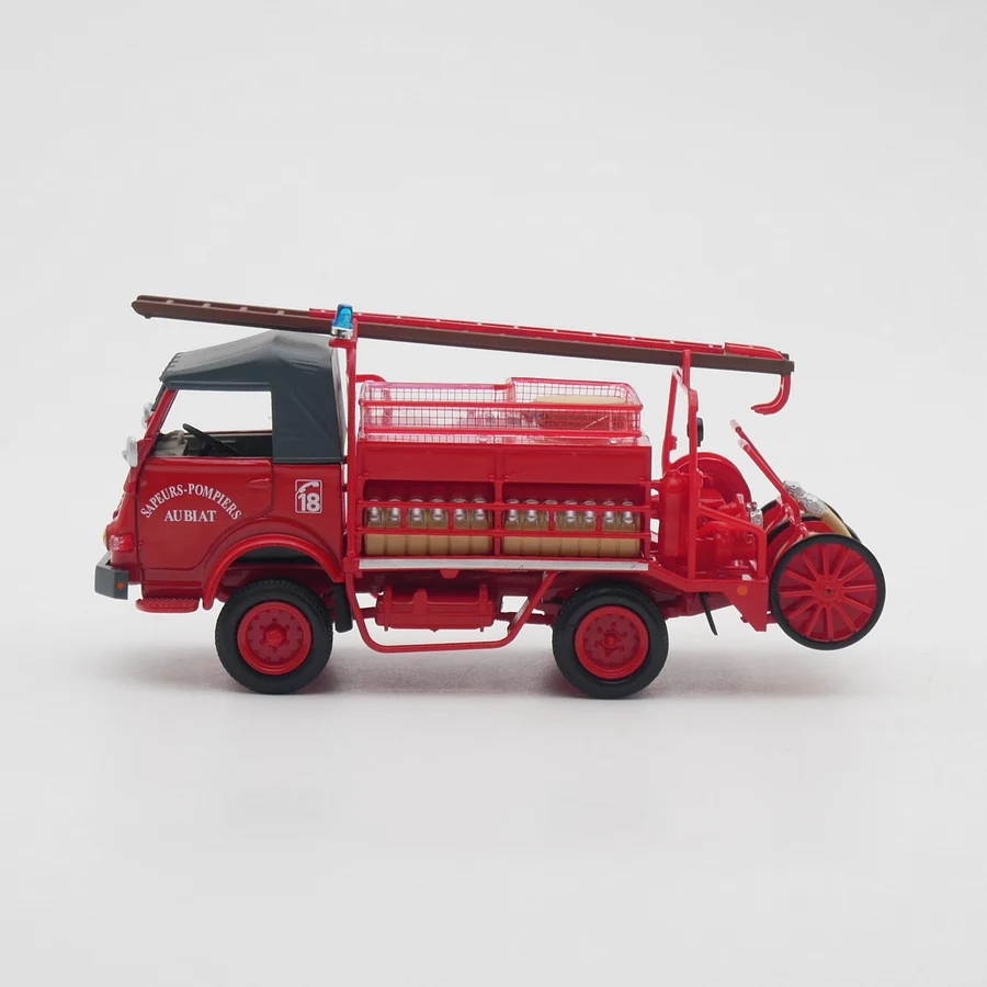 Diecast Ixo 1:43 escala Renault R2087 Renault motor de bomberos francés coche en miniatura de aleación juguete coleccionable regalo recuerdo adorno de exhibición