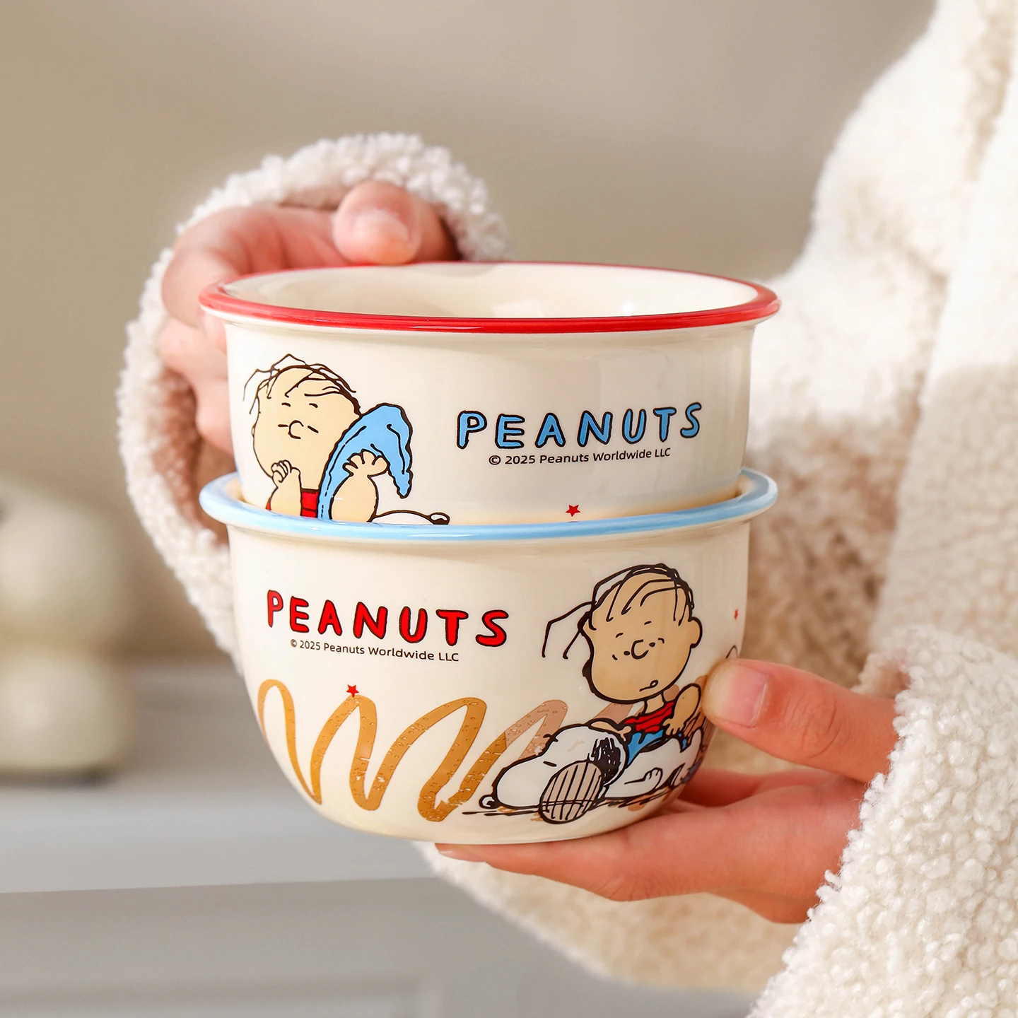 New 4.5Inch  Cute Cartoon Snoopy Colorful Ceramics Round Bowl Cereal Fruit Tablewares for Home Lovely Child Special Gift
