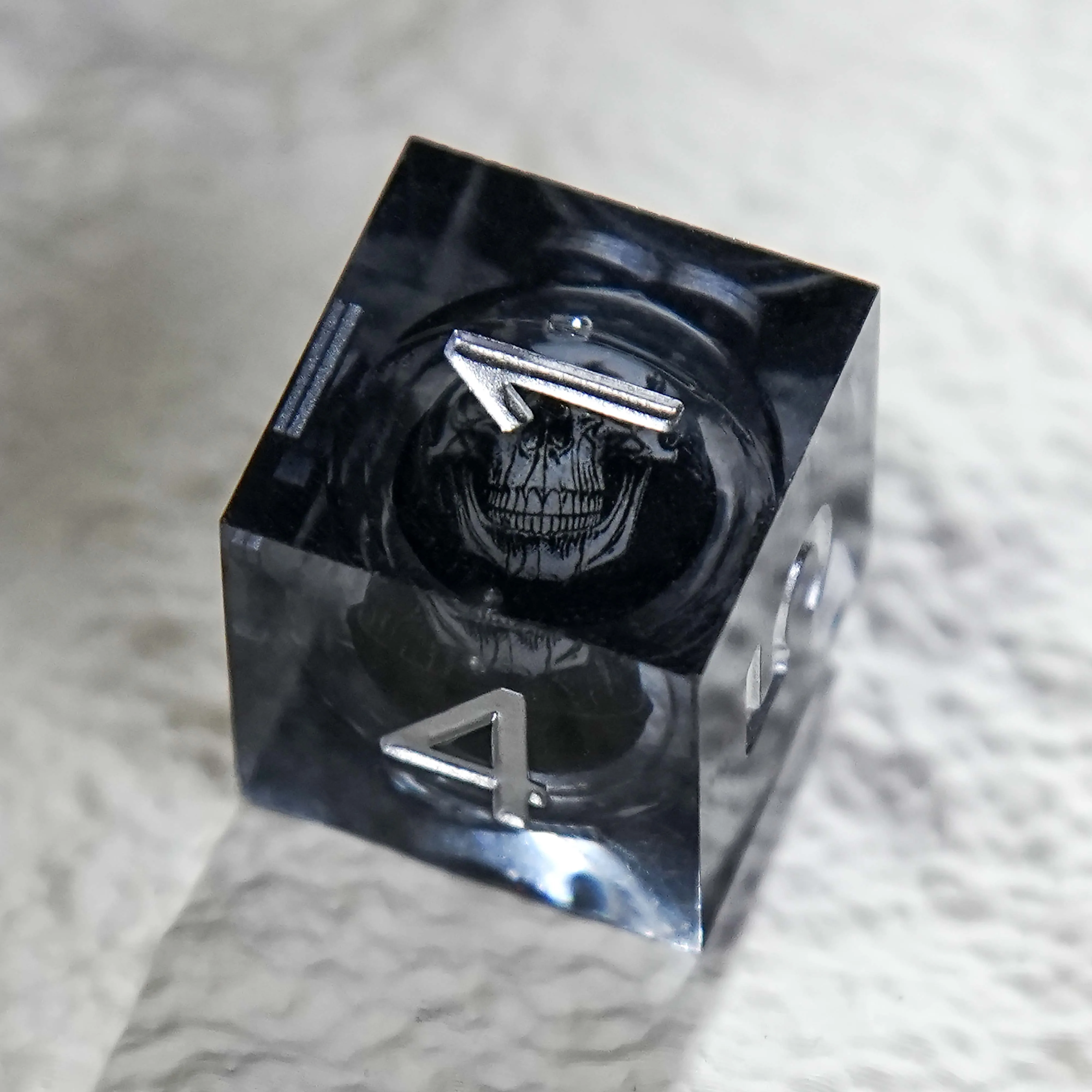 1-7pcs Sliver Word Skull Series DND Solid Resin Dice Set Multi-sided Polyhedral Dice for D&D Game COC Role Playing RPG D6~D20