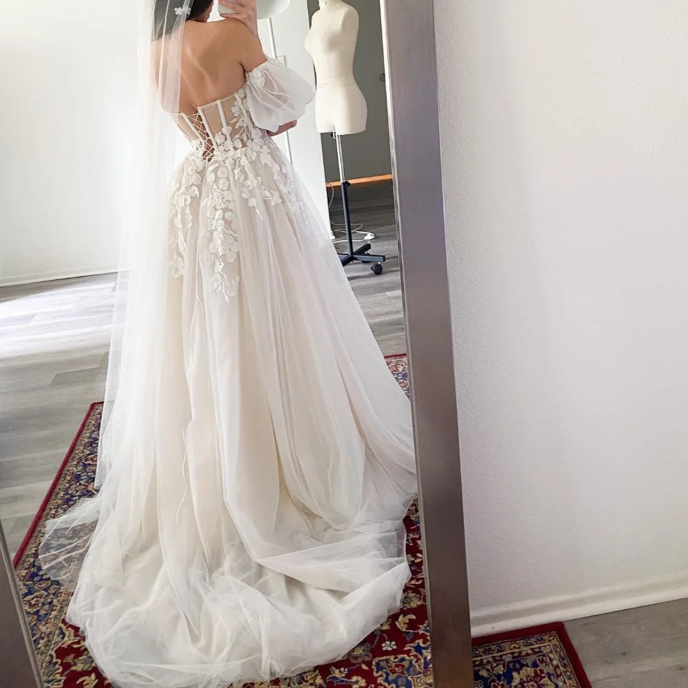 Short Puff Sleeves Wedding Dresses Sweetheart Appliques Lace Up Visible Corset A-line Bridal Gowns Princess Vestido De Novia