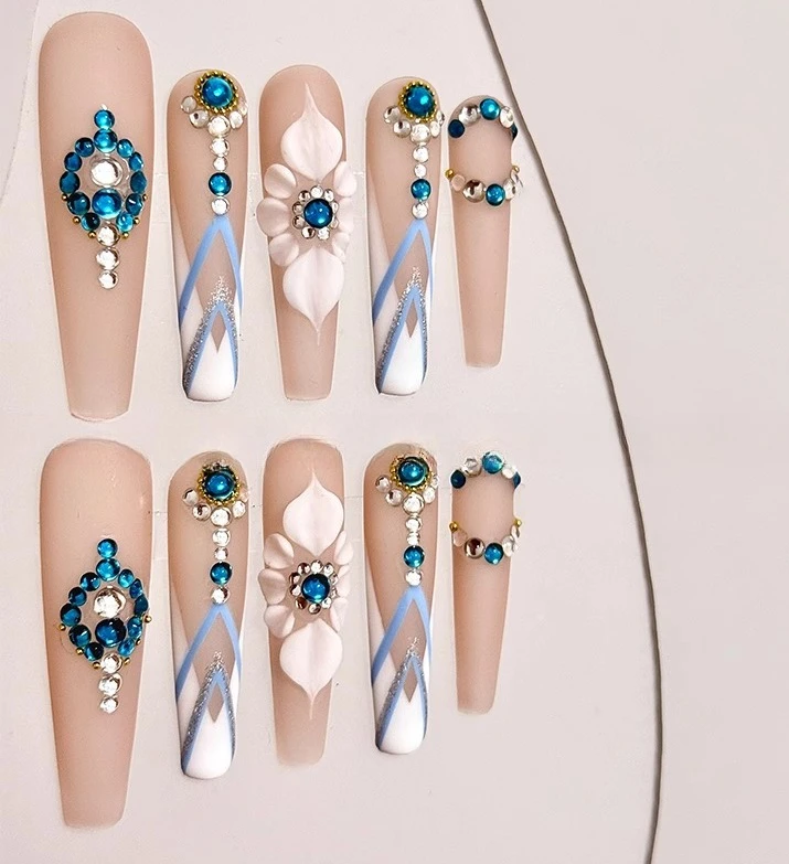 

C + Azure Vienna, Nail Art Wear Nail Carving Blue Diamond Pure Hand Painted Elegant Frosted Nail Piece