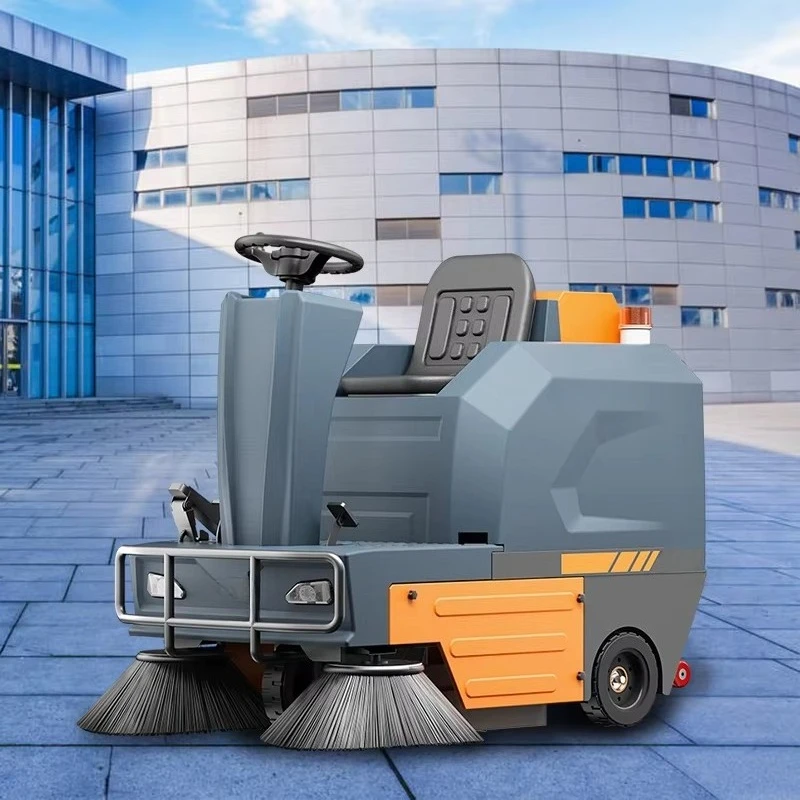 China YG125 Ride on Floor Cleaner Machine Road Sweeper Industrial Electric Street Sweeper Best Price