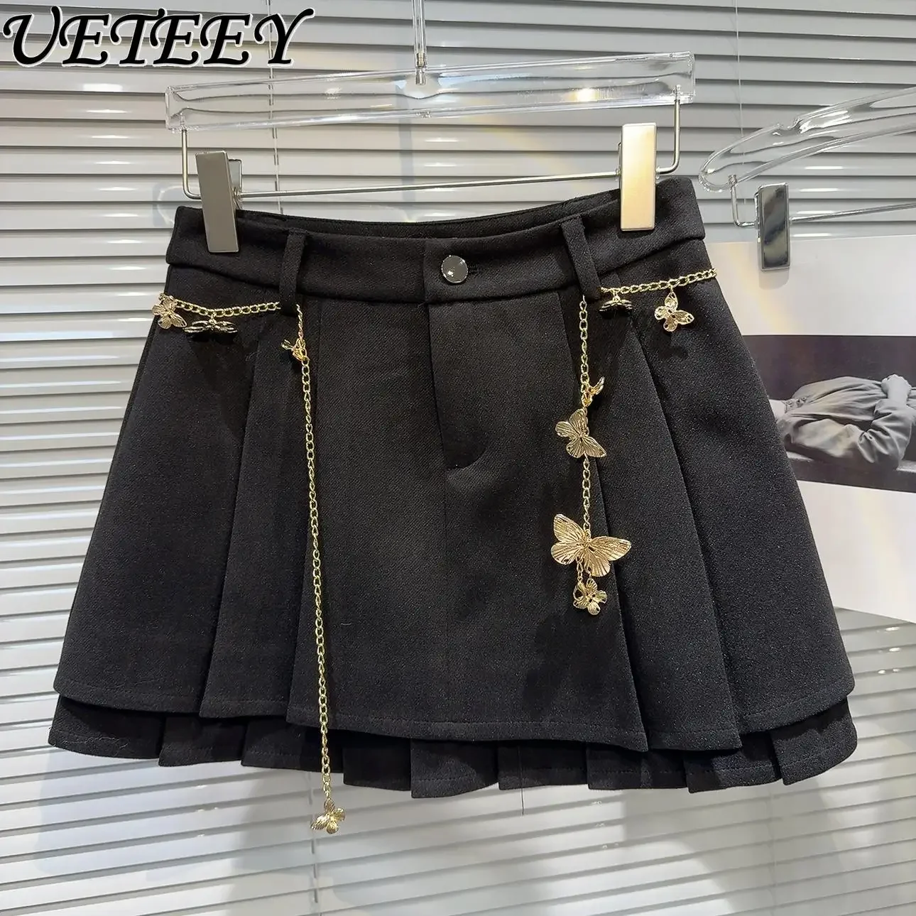 Autumn and Winter New Chic Metal Butterfly Waist Chain Woolen Skirt High Waist Fashion Versatile Pleated Skirt A-line Mini Skirt