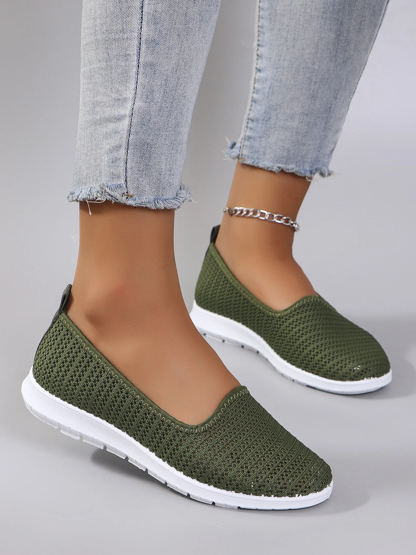 Spring New Product: Women\'s Multi colored Lazy Casual Comfortable Breathable Flat Shoes