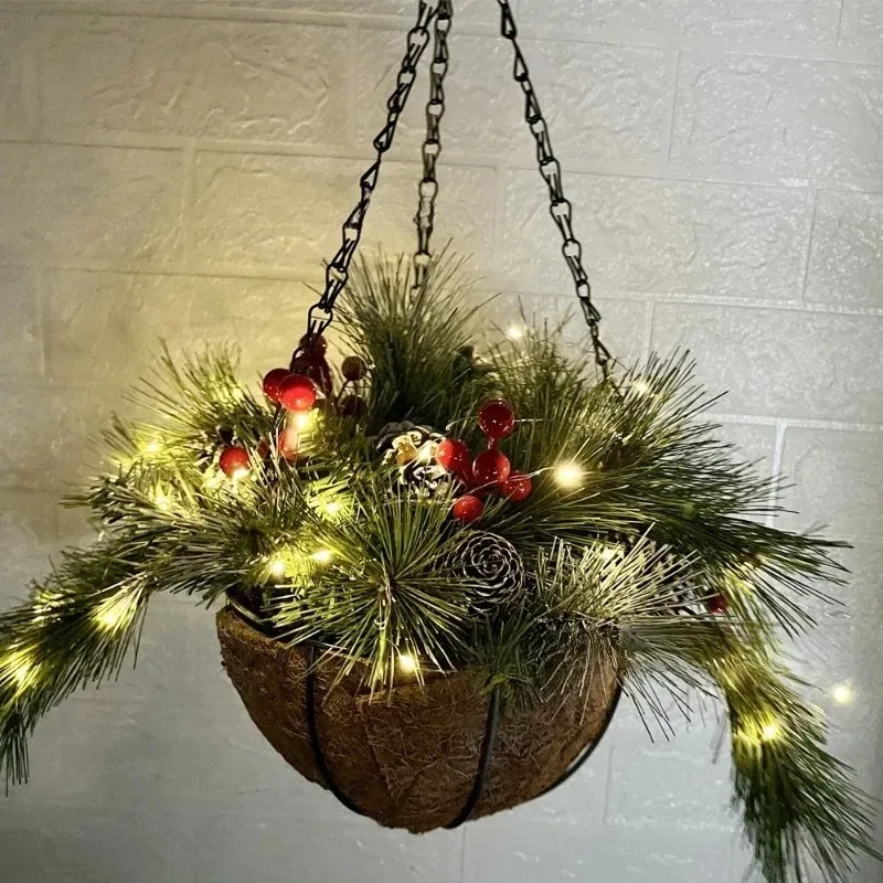 

Рождественская корзина на открытом воздухе в помещении, рождественское украшение, фестивальная атмосфера, украшение дома, имитация зеленых растений