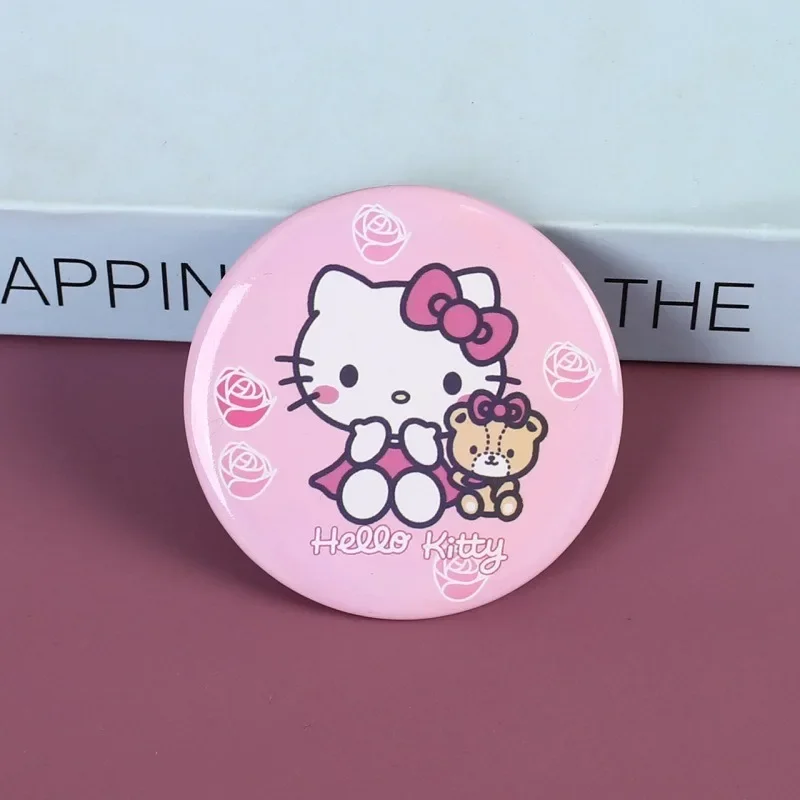 Sanrio-broches de Hello Kitty, figuras de Anime, bonitos dibujos animados, broche de PVC, figuras Q, artículos de mercancía de Anime, decoración,