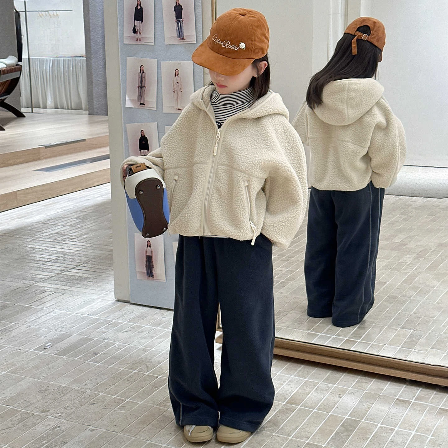 

Girls Coat 2025 Autumn and Winter Stylish Lamb Wool Solid Color Casual Simple and Fashionable Versatile for Daily Wear