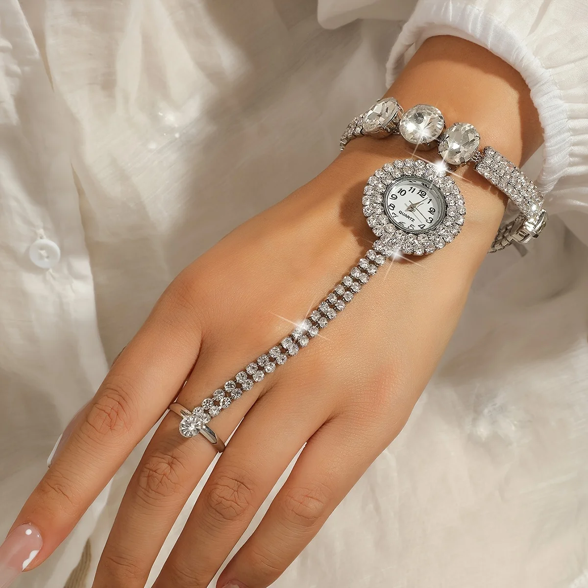 Rhinestone Chain Tassel Watch Gorgeous Round Glass Bracelet Women's Elegant Dress Accessories