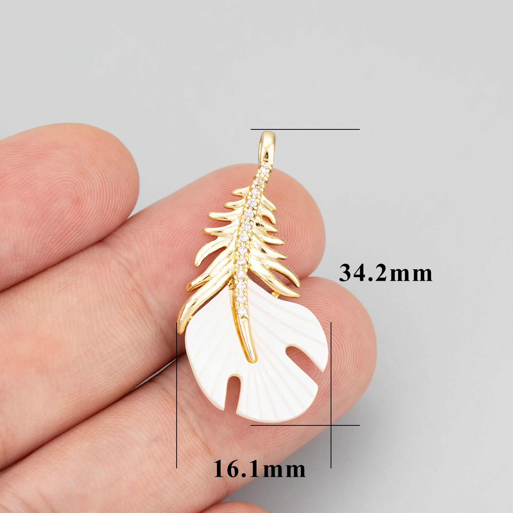 GUFEATHER MF44,jewelry accessories,18k gold rhodium plated,copper,natural shell,charms,jewelry making,diy pendants,one piece/lot