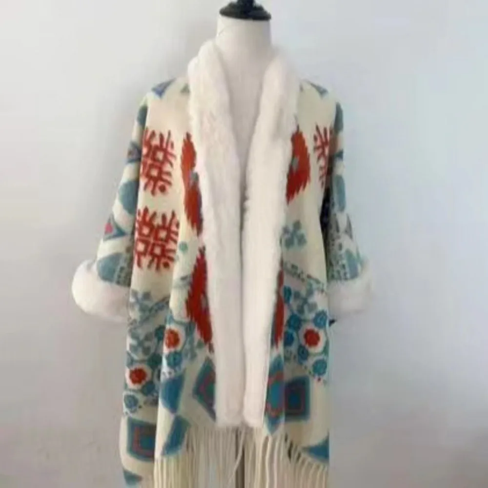 

Ethnic Style Plush Wrap Shawl Winter Warm Retro Cardigan Cape Imitation Cashmere Thicken Fluffy Poncho Cloak Outer Women Fashion