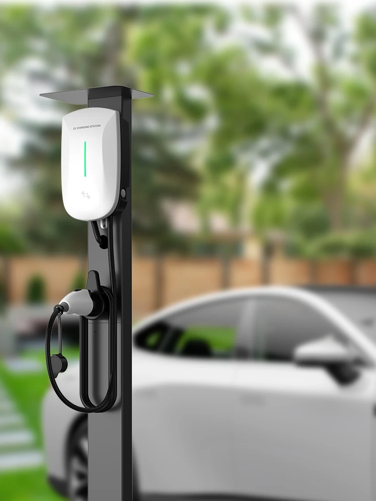 GWUYU Multifunktionale Wandmontierte EV-Ladesäule aus Aluminiumlegierung, robuste Metallständer für Tesla-Ladestation, Schwarz-Weiß optional, Outdoor-Bodenhalterung.