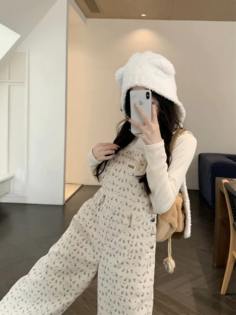 

Chic Floral Embroidery Velvet Bib Overalls Women's High Waist Straight Leg Spring Faion Anti Aging Slimming Wide Leg Jumpsuit