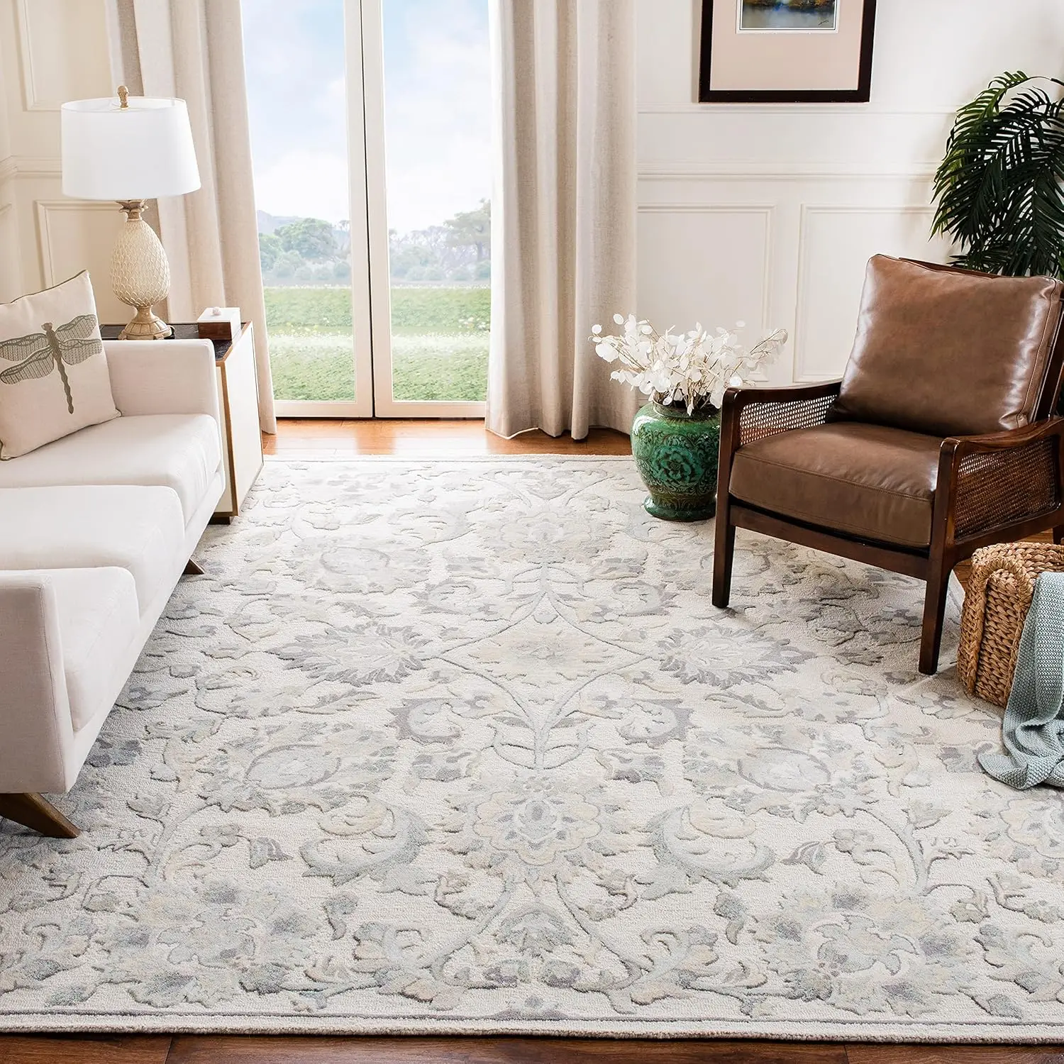 

Safavieh Glamour Collection Area Rug - 8' X 10', Ivory & Grey, Handmade Wool, Ideal For High Traffic Areas In Living Room,