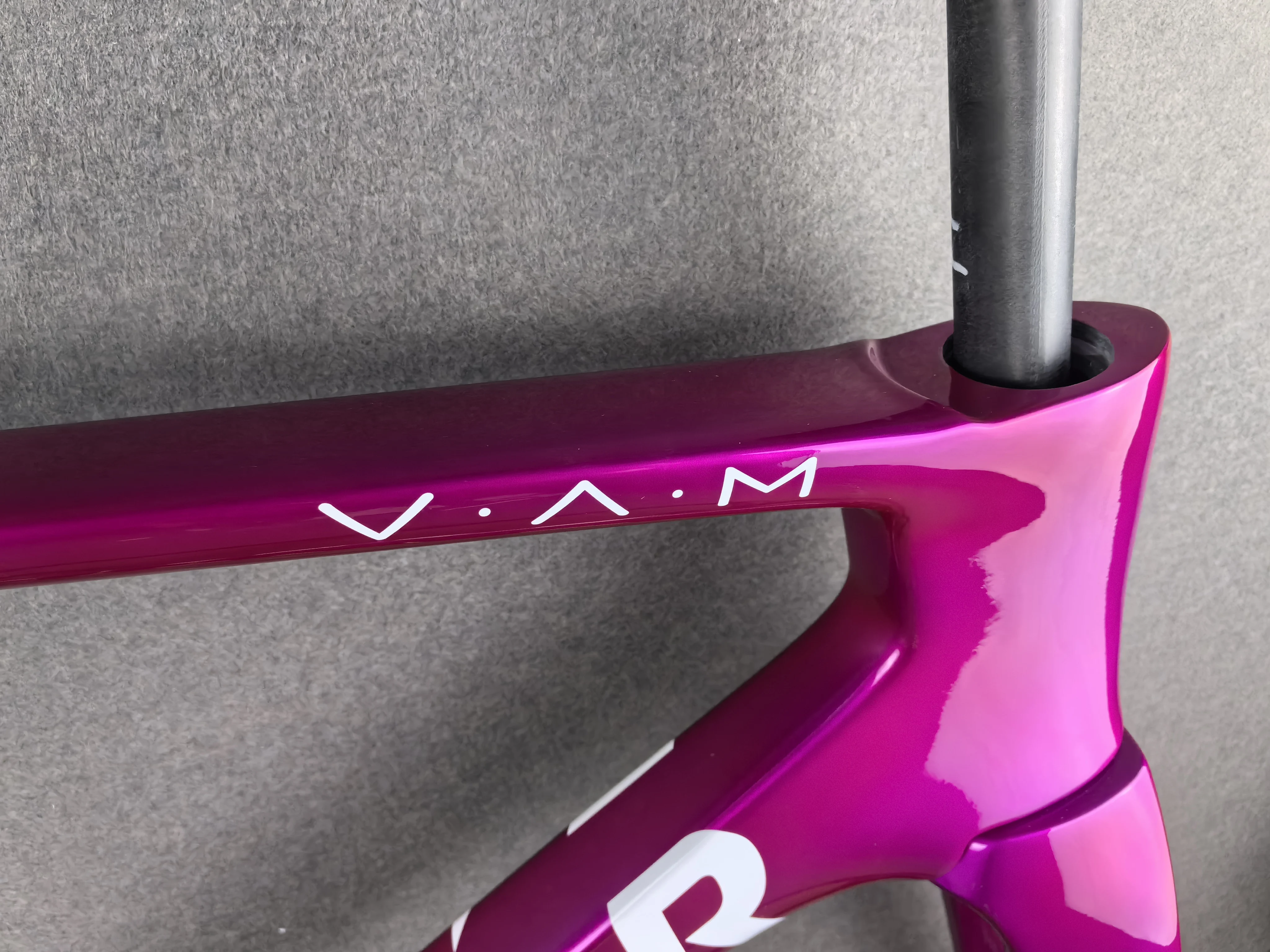 Горячая карбоновая рама шоссейного велосипеда OSTRO VAM 2,0, карбоновая велосипедная сверхлегкая рама для DPD UPS, доставка 333 Горячая карбоновая рама шоссейного велосипеда OSTRO VAM 2,0, карбоновая велосипедная сверхлегкая рама для DPD UPS, доставка 333