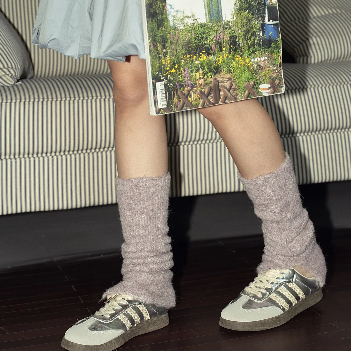 ถุงเท้าไหมพรมผสมแบบถักลายวงกลม ปลายผ่าข้าง สำหรับผู้หญิง สไตล์บัลเล่ต์ Y2K ถุงเท้าฤดูหนาวแบบหลวมๆ แฟชั่นสำหรับใส่เป็นชั้น