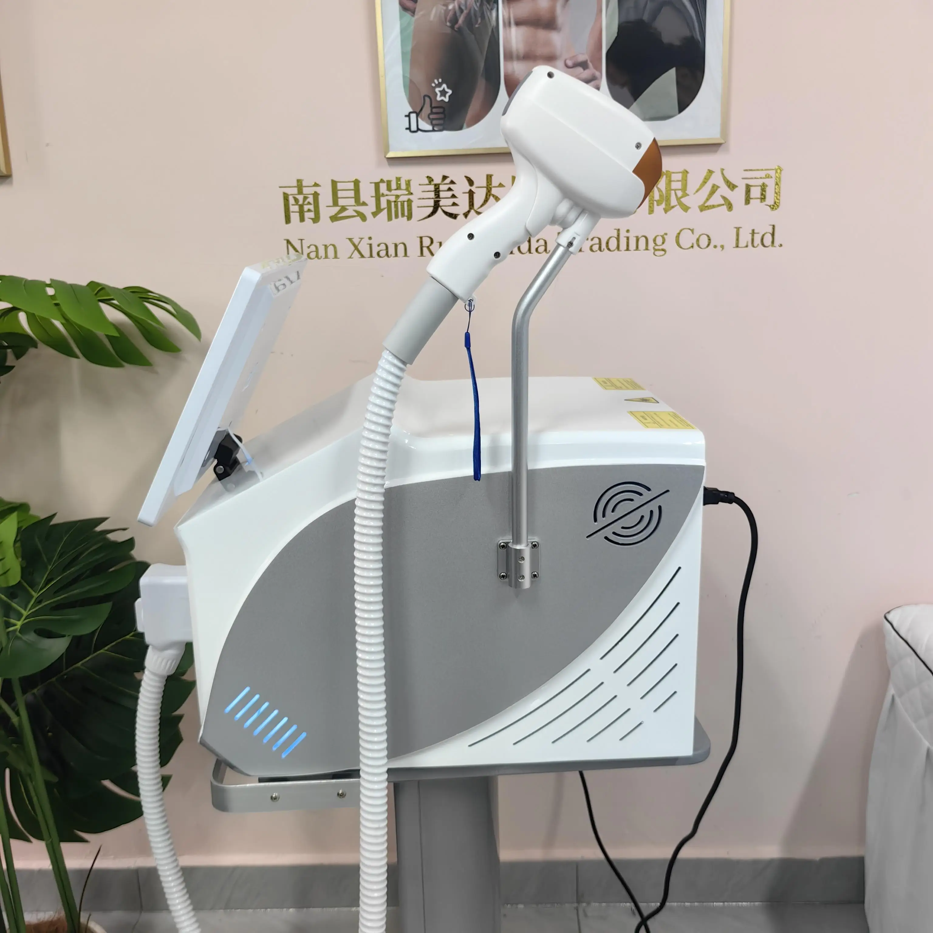 

New Soprano 6000W FAC Professional-Level 4-Wave 808 Diode Permanent Painless Hair Removal Product