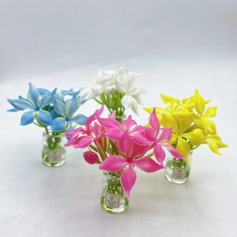 Mini Artificial Flower Glass Bottle Ornament Miniature Faux Floral Arrangement Car Interior Decoration Desktop Decor Accessory