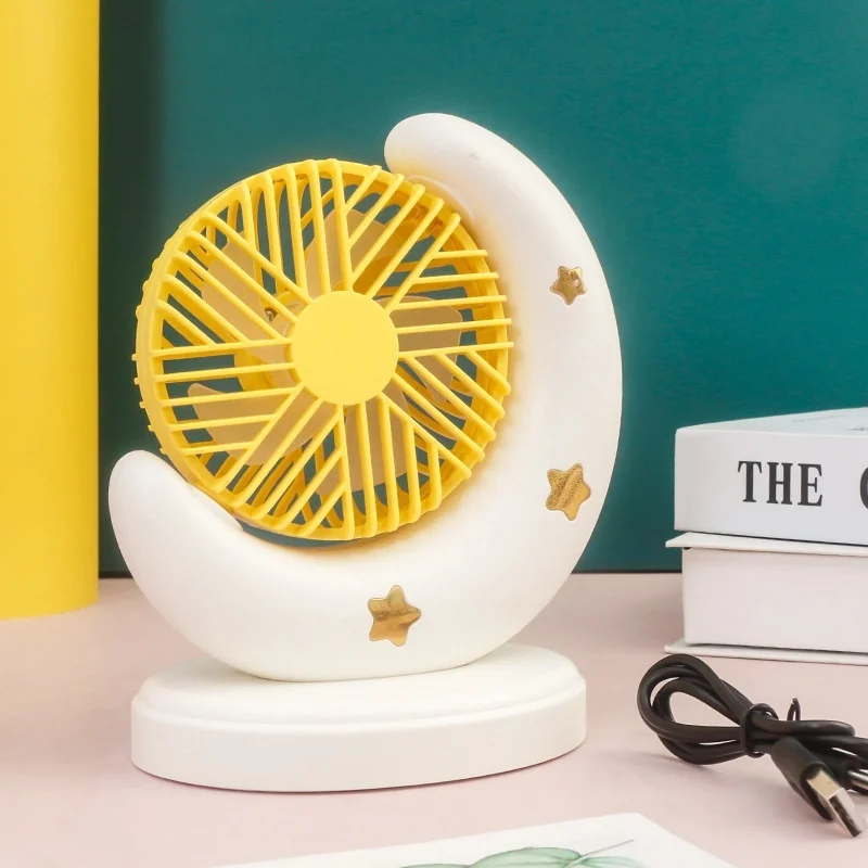 Portable Desktop Fan 2 Speeds Wind USB Rechargeable Fan Cartoon Moon Shape With Battery