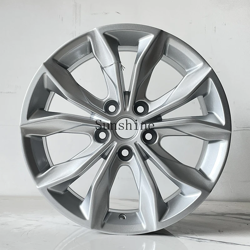 

17-Inch original model is suitable for Flemish, Malibu, Kopache aluminum alloy wheel hub, foetal bell steel ring aluminum wheel.