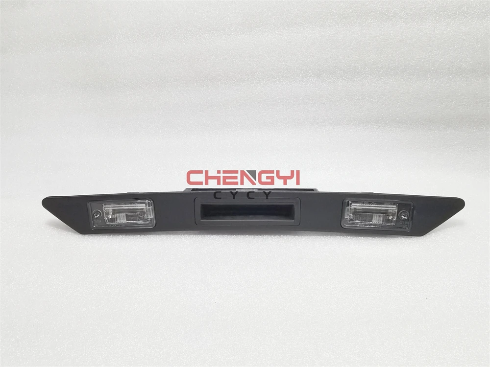 

License Plate Light Assembly Liftgate Finish Panel 8P48275743FZ 8P0827574 3FZ For Audi A3 A4 A6 Q7 S4