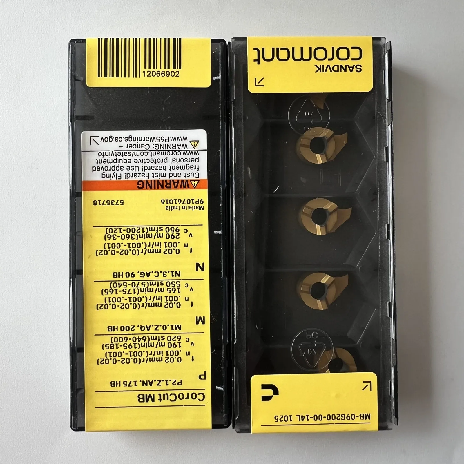 

SANDVIK / MB-09G200-00-14L 1025 / Original Swedish hard alloy blade 5 Pcs