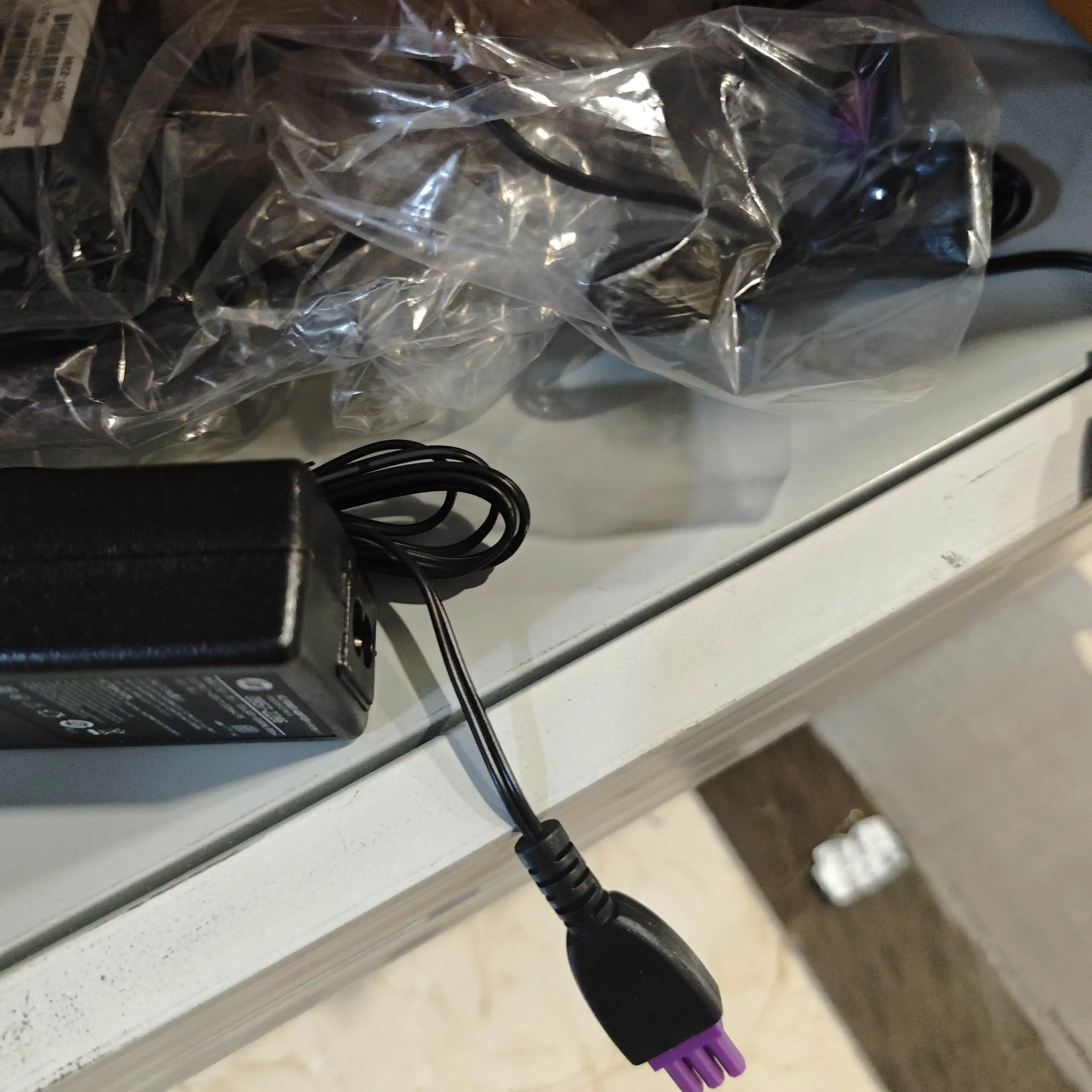 

0957-2290 0957-2286 0957-2398 Зарядное устройство переменного тока 100-240 В 50/60 Гц 300 мА 30 В 333 мА для HP Deskjet 1050 1000 2050 2000 2060