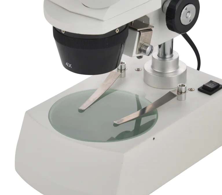 Рисунок 3 - Бинокулярный стереомикроскоп с