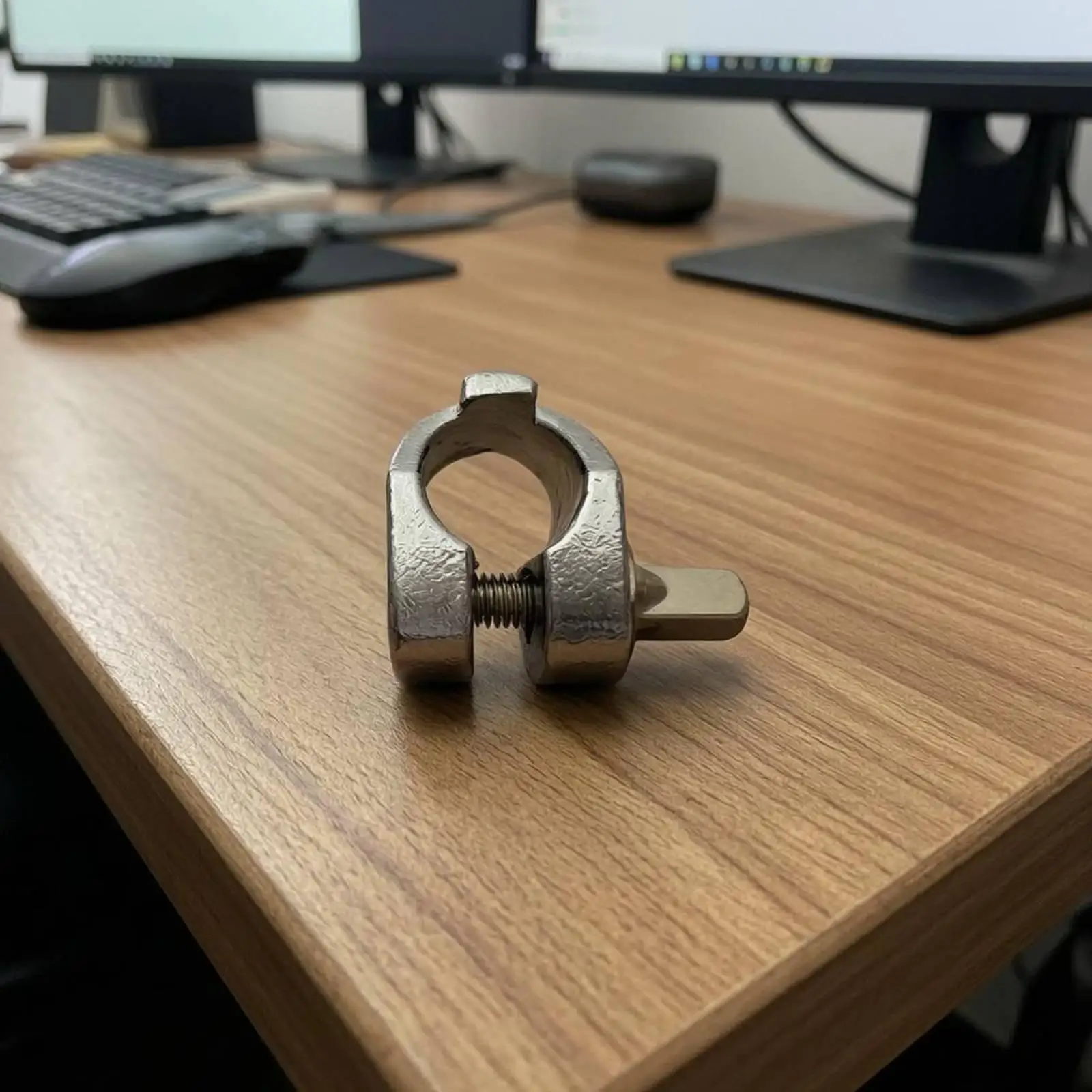 Memory Lock Support Clamp Machined Finish Memory Lock Clamp Tightening Screw Percussion Mount