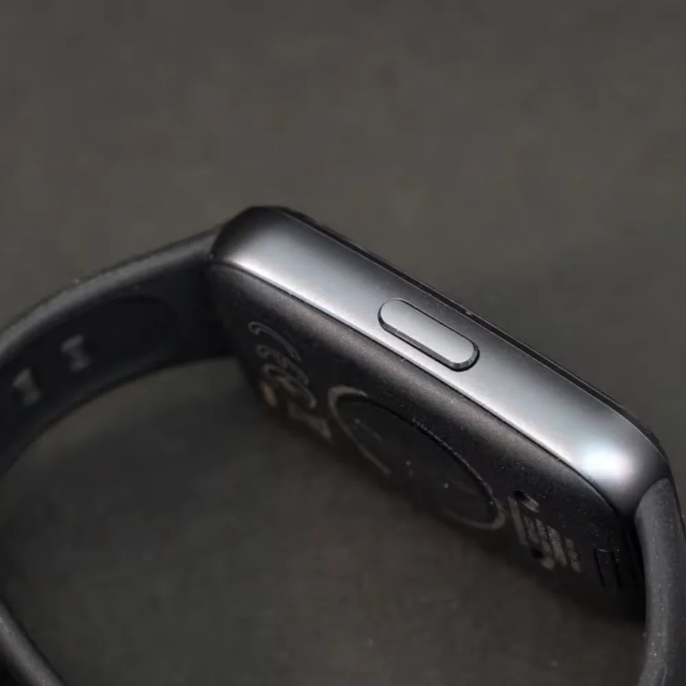 Huawei Band 11 Smartwatch 1.62-Inch Amoled 5Atm Heart Rate Spo Bluetooth 6.0 Android and Ios 8